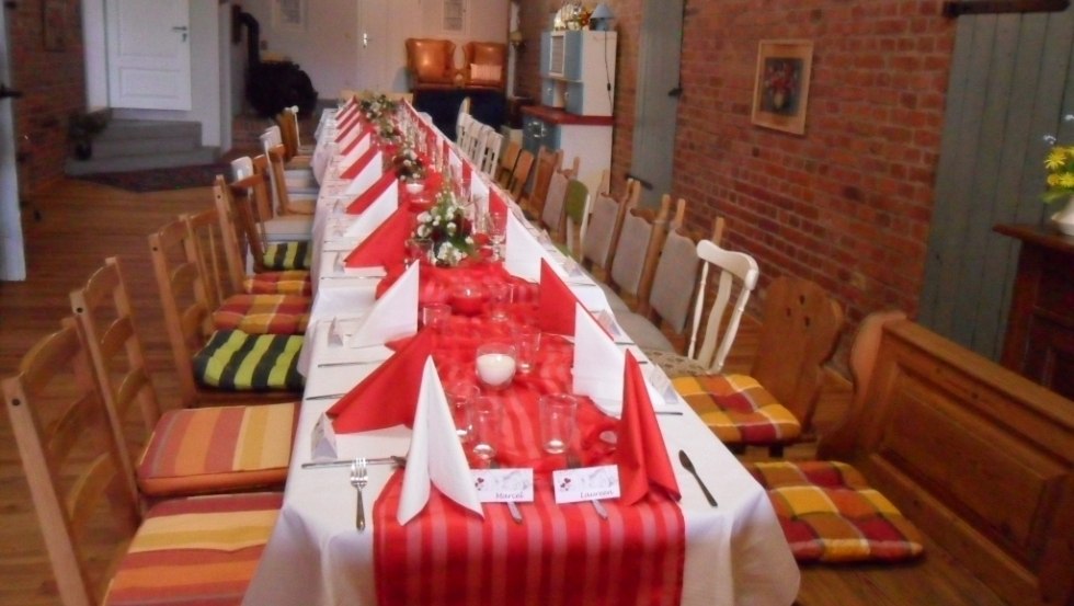 Przyjęcie urodzinowe w stodole, © Gästehof Apolony/Apolony