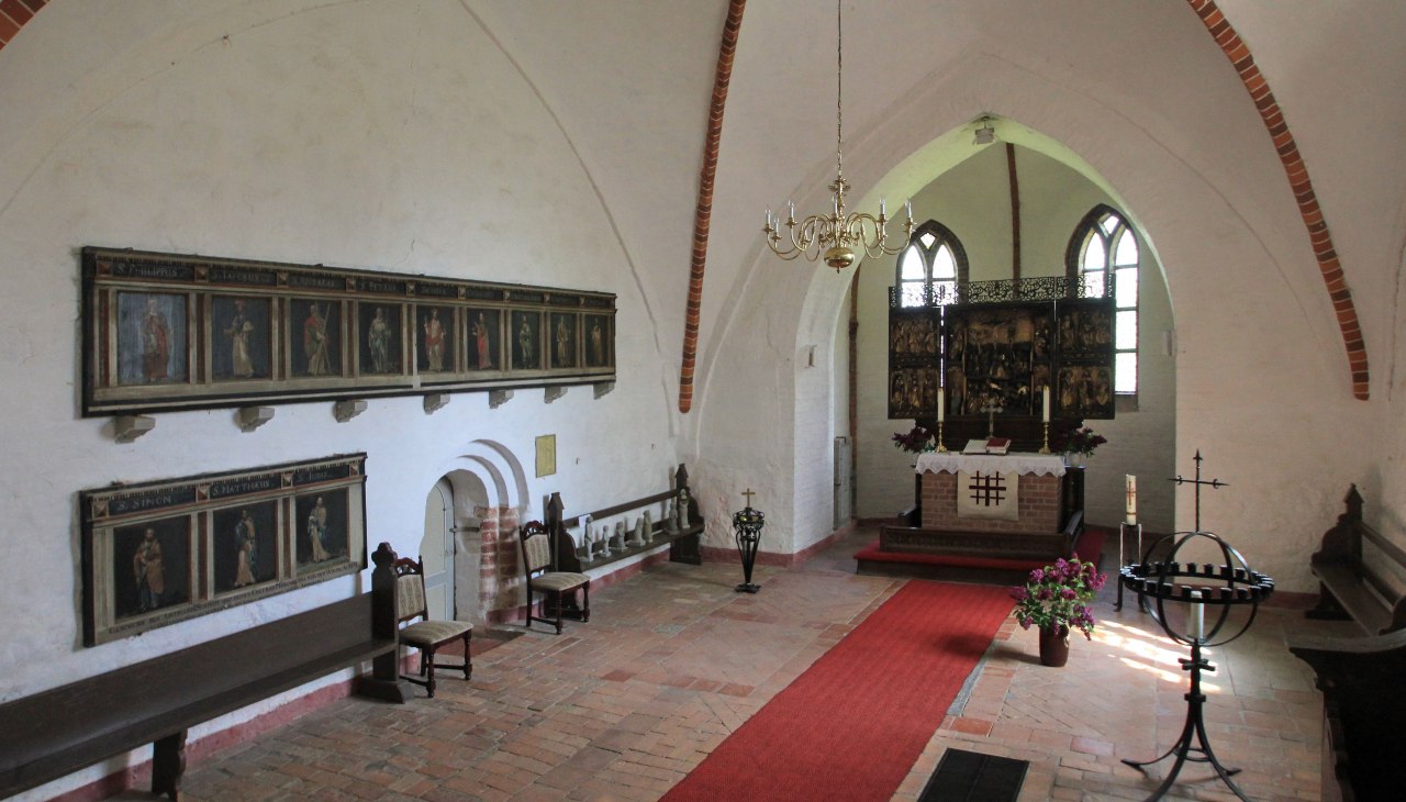 Widok wnętrza kościoła parafialnego, © Marlies Kiauka Widok wnętrza kościoła parafialnego, © Marlies Kiauka