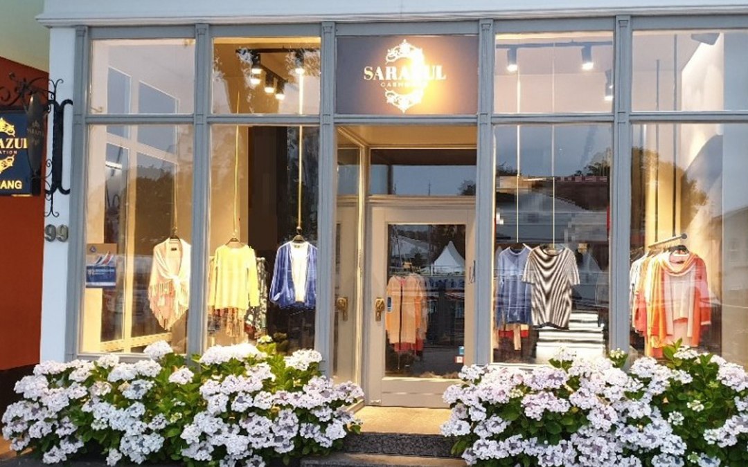 Finest fine cashmere at Sarazul in Warnemünde, © Sarazul