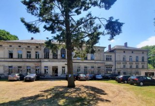 &copy; herrenhaus Schoenhof