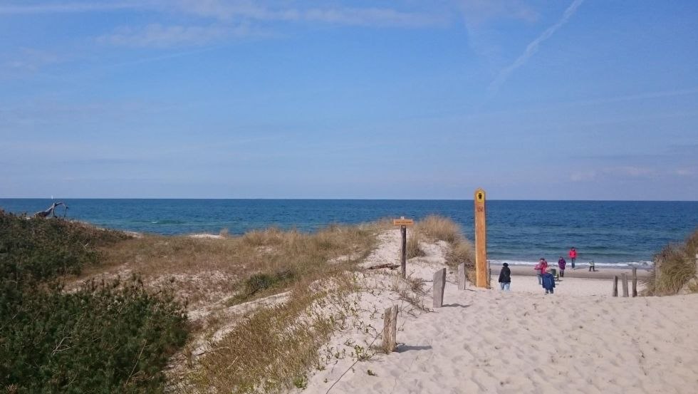 Rodzina na plaży w Darßer Ort // © TMV/UB Rodzina na plaży w Darßer Ort // © TMV/UB