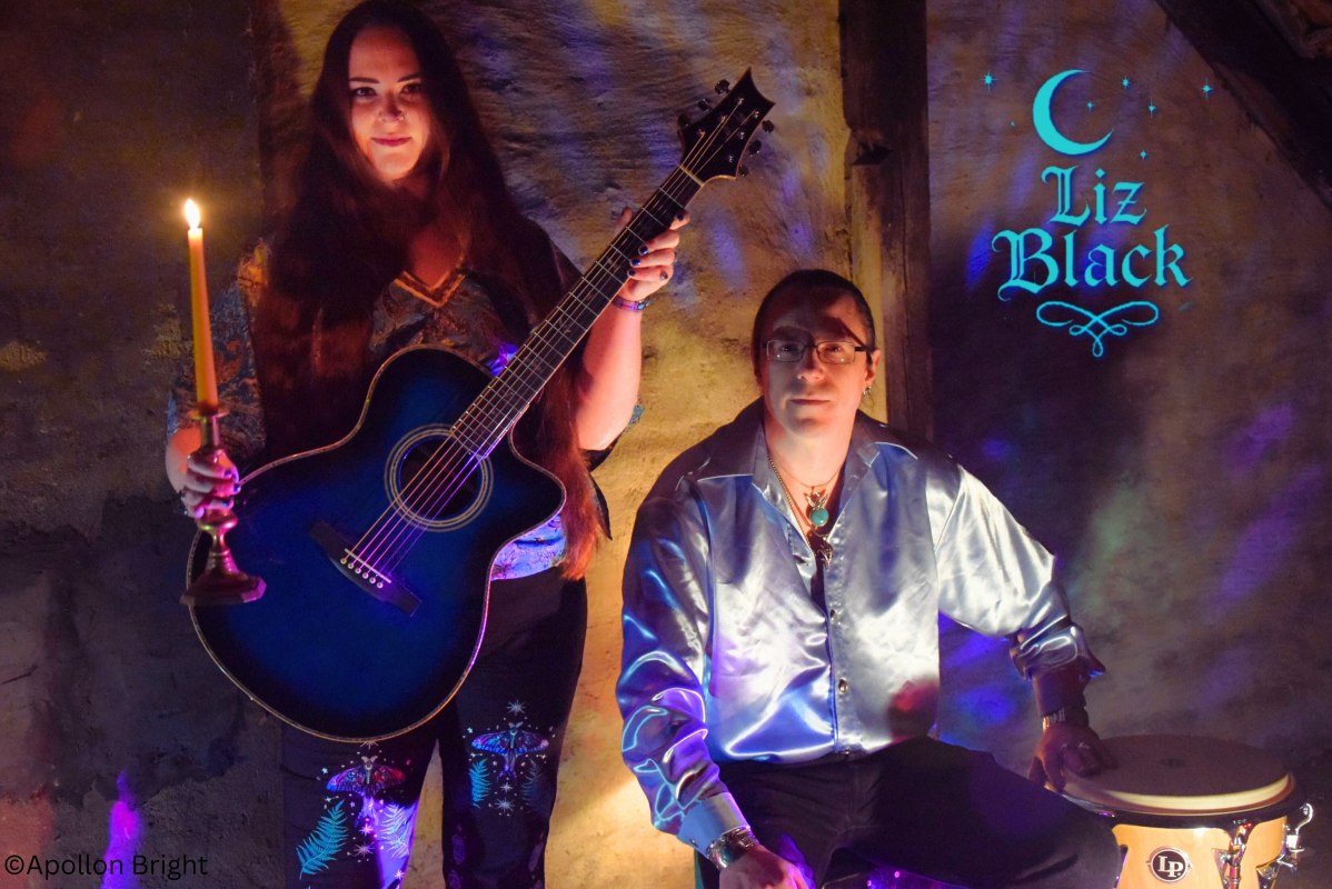 &copy; Apollon Bright