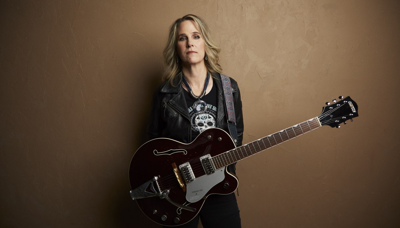 Folkmusik mit Lynne Hanson · BLAUER MITTWOCH, © Lynne Hanson Folkmusik mit Lynne Hanson · BLAUER MITTWOCH, © Lynne Hanson