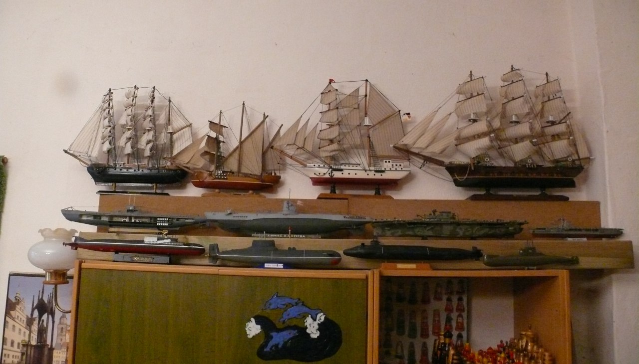 Historic sailing ships and modern submarines, © Peter Ramsch