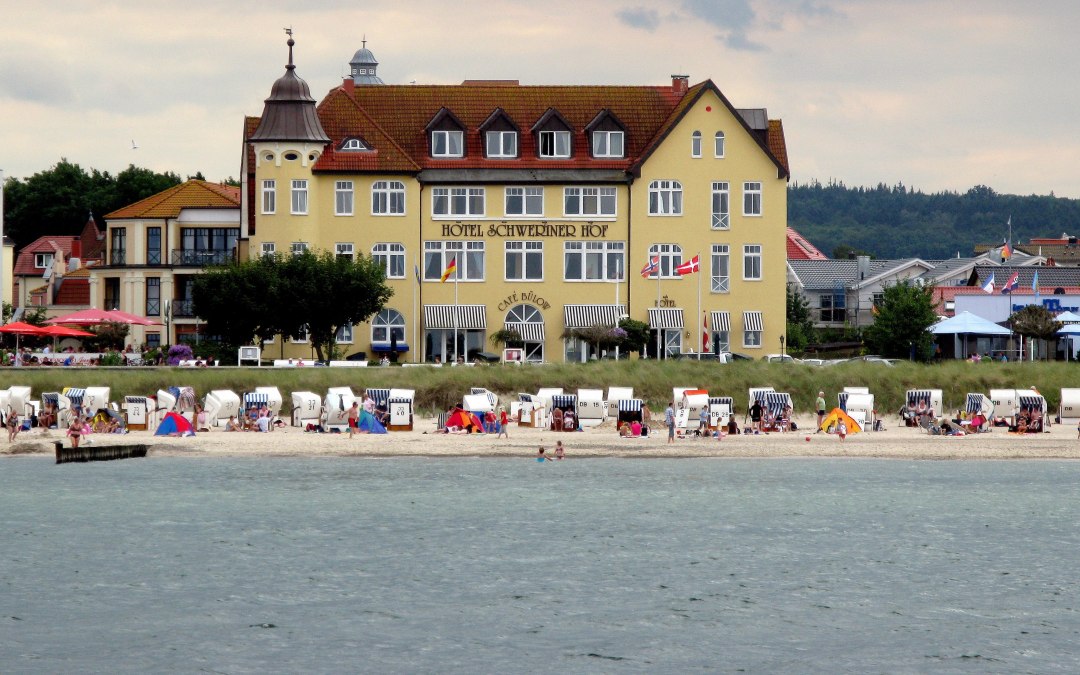 Hotel Schweriner Hof from the sea, © Stefan Bodin