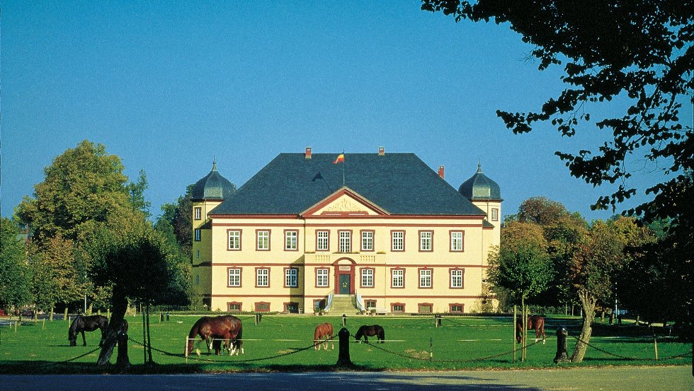 Het barokke landhuis in Hohen Luckow is een van de pareltjes aan de Mecklenburgse Oostzeekust., © TMV/Legrand