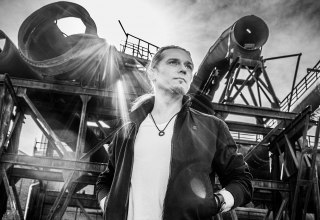 THOMAS GODOJ // &copy; Julia Scheibeck