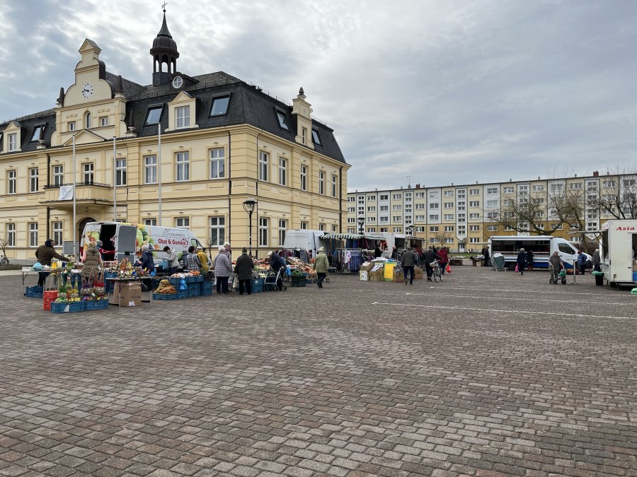 Dzień targowy w hanzeatyckim mieście Demmin, © Hansestadt Demmin