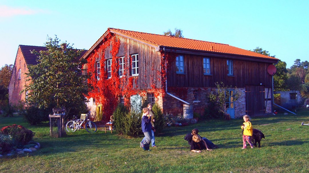 House view in autumn, © v. Kessel