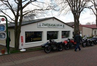 Welcome to the Zweiradmuseum M-V // &copy; J&uuml;rgenstorfer Oldtimerclub e.V.