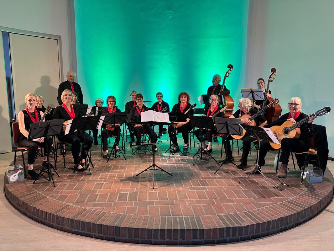 Langendorf Mandolin Orchestra at the KADE // &copy; Langendorfer Mandolinenorchester