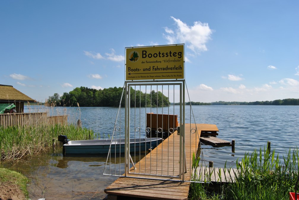 Wynajem łodzi, © Feriensiedlung Kiefernhain