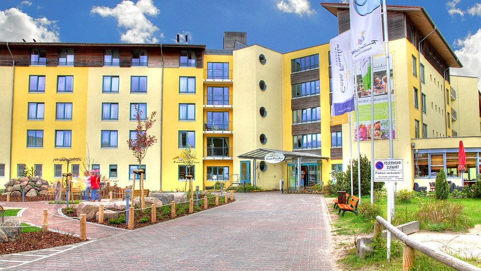 Widok Casa Familia z zewnątrz, &copy; DN Design