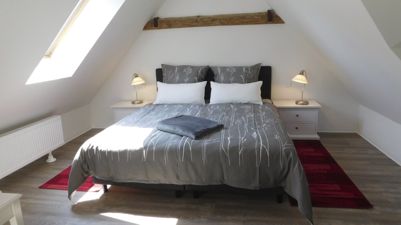 Bedroom // &copy; Uwe Bobsin