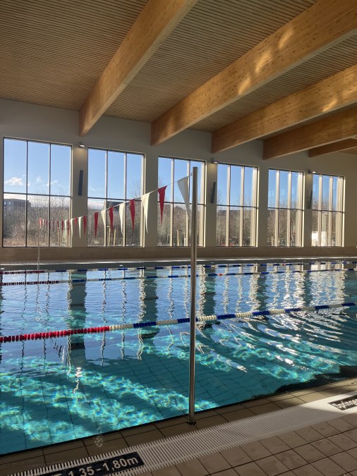 Overdekt sportbad, © Gemeinnütziges Sportschwimmbad Betriebs gGmbH Overdekt sportbad, © Gemeinnütziges Sportschwimmbad Betriebs gGmbH