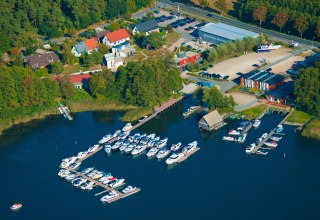 Die Marina Eldenburg mit ihrer Steganlage // © S. Schulz Die Marina Eldenburg mit ihrer Steganlage // © S. Schulz