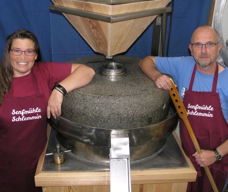 The mustard makers from Schlemmin Ivonne and Michael Kostross, © Senfmühle Schlemmin