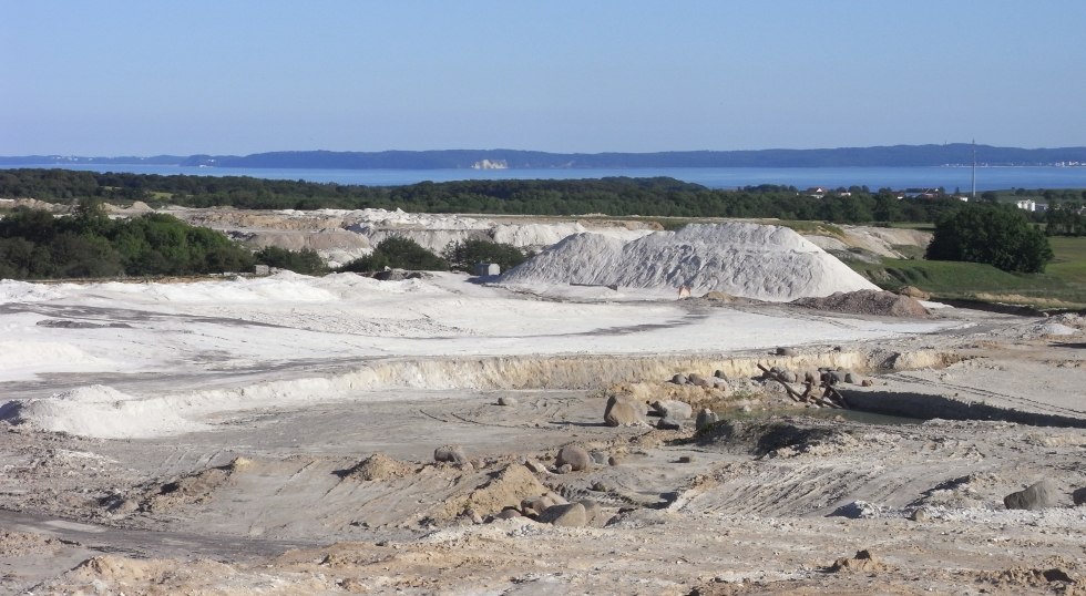 Promoisel chalk open pit mine, &copy; Volker Barthmann