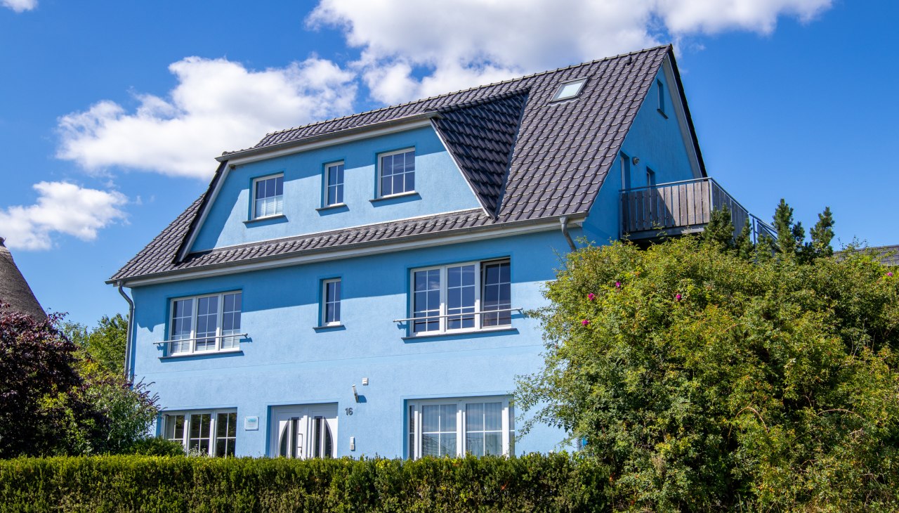 Blu Hus - siedziba główna firmy we Freest, © North in Motion Blu Hus - siedziba główna firmy we Freest, © North in Motion