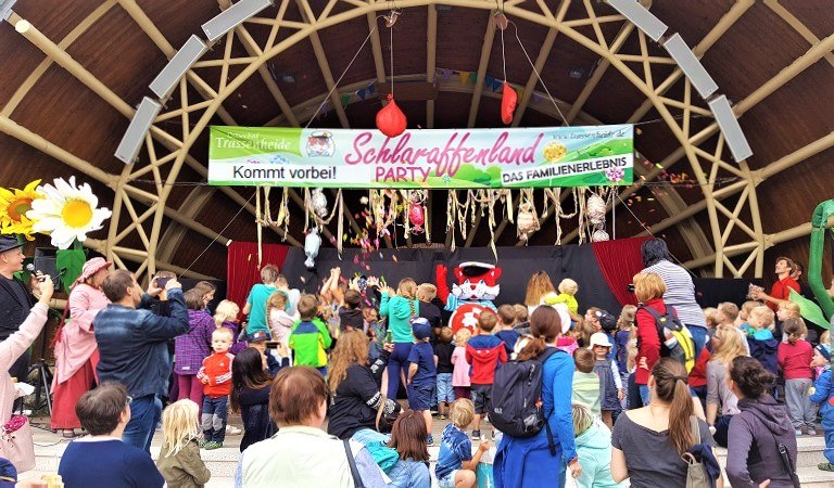 © schlaraffenlandparty2.jpg © schlaraffenlandparty2.jpg