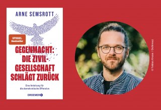 Book cover and author photo for "Gegenmacht: Civil Society Strikes Back" by Arne Semsrott // © Tobias Kruse / Ostkreuz Book cover and author photo for "Gegenmacht: Civil Society Strikes Back" by Arne Semsrott // © Tobias Kruse / Ostkreuz
