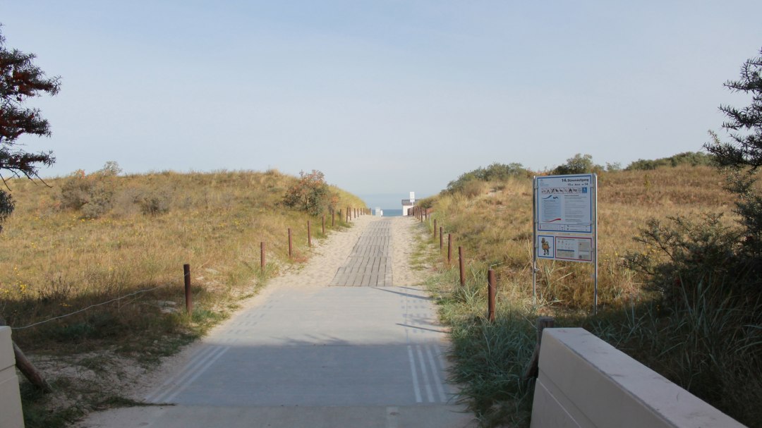Accessible beach access 14 in Warnemünde, © TZRW