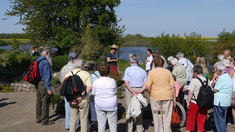 Herbal knowledge for young & old, © Gerhard Mersch Herbal knowledge for young & old, © Gerhard Mersch