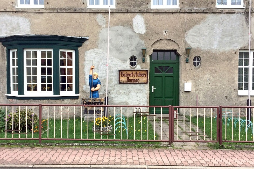 Buitenaanzicht van de Heimatstube // &copy; Sabrina Wittkopf-Schade