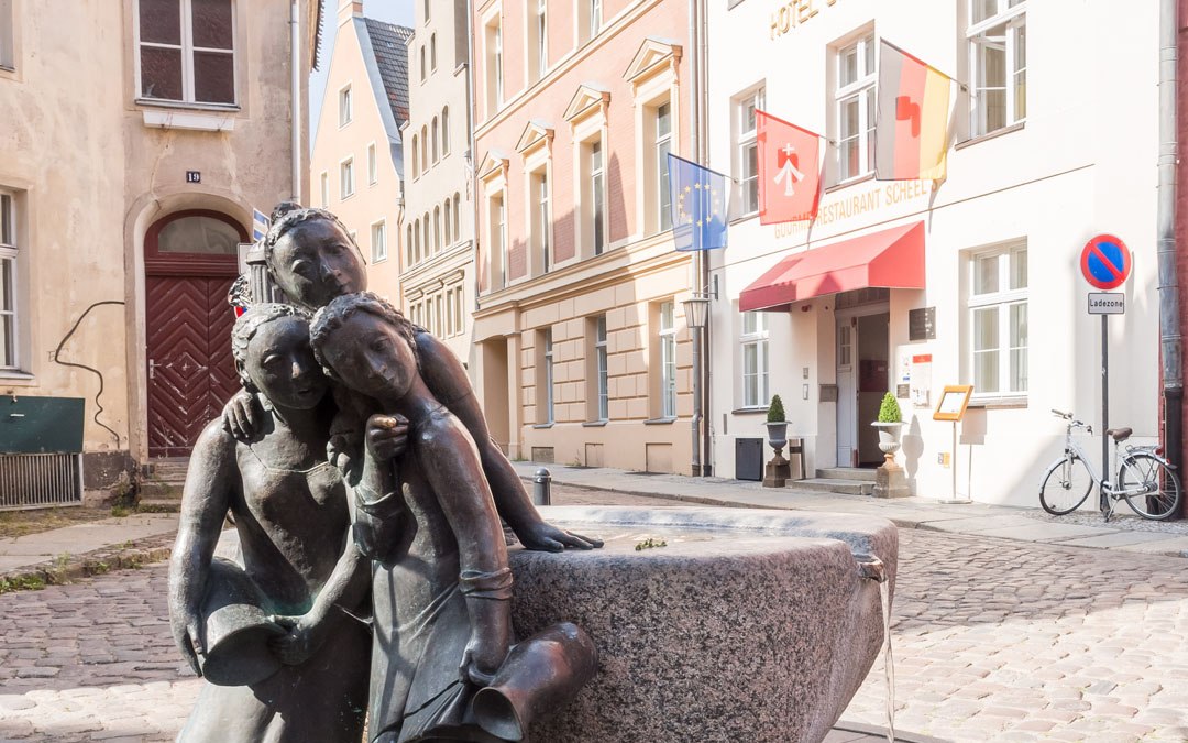 Fontein voor maagden, © Erik Hart