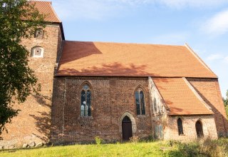 Die S&uuml;dansicht der Kirche. // &copy; Frank Burger