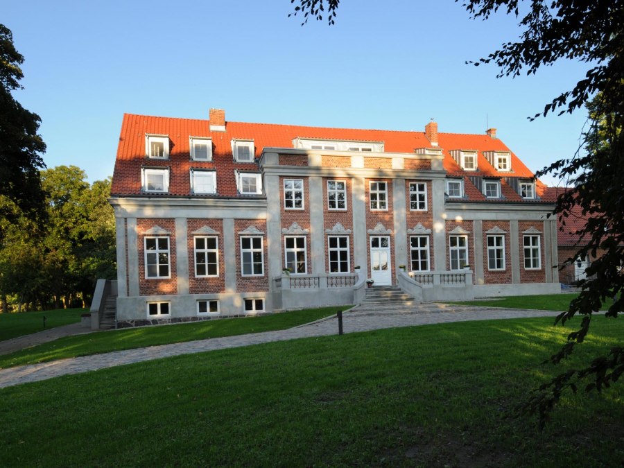 Exterior view Zicker Manor, © Gut Zicker Exterior view Zicker Manor, © Gut Zicker