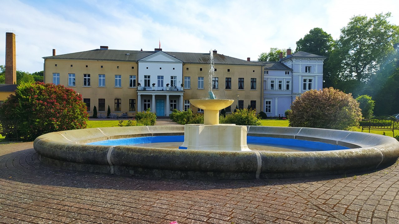 Semlow Castle // &copy; MV-T/T.Sievert