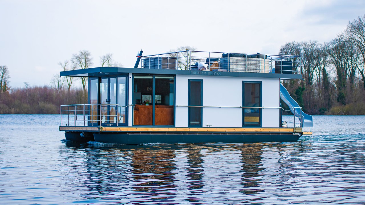 hausboot-wasserrutsche, © Daniel Steinke Fotografie hausboot-wasserrutsche, © Daniel Steinke Fotografie