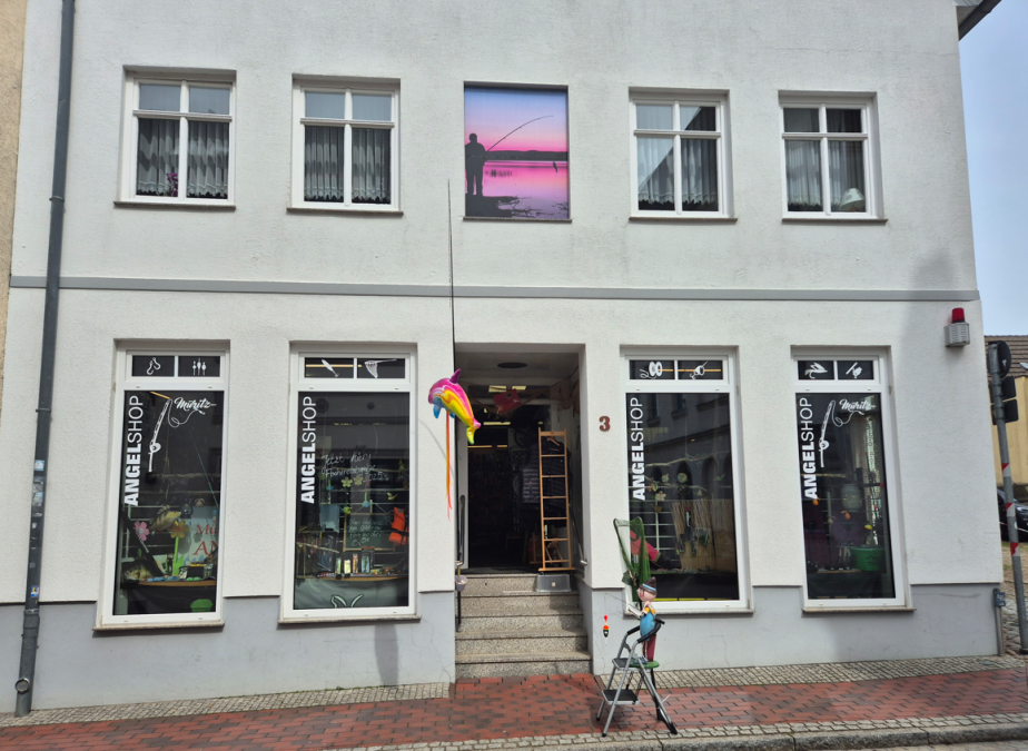 Angelgeschäft, © Gina Schulenberg Angelgeschäft, © Gina Schulenberg