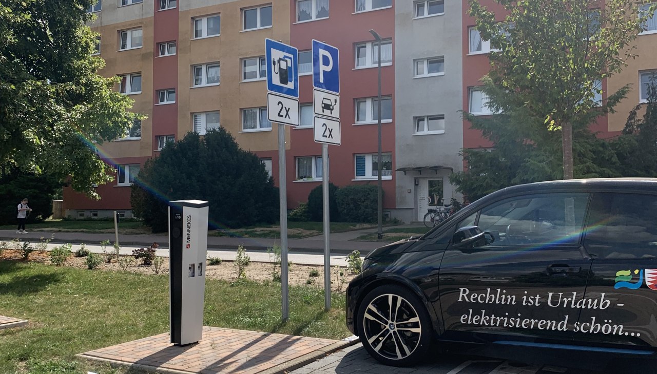 Stacje ładowania elektrycznego w Rechlinie, &copy; TDG Rechlin mbH