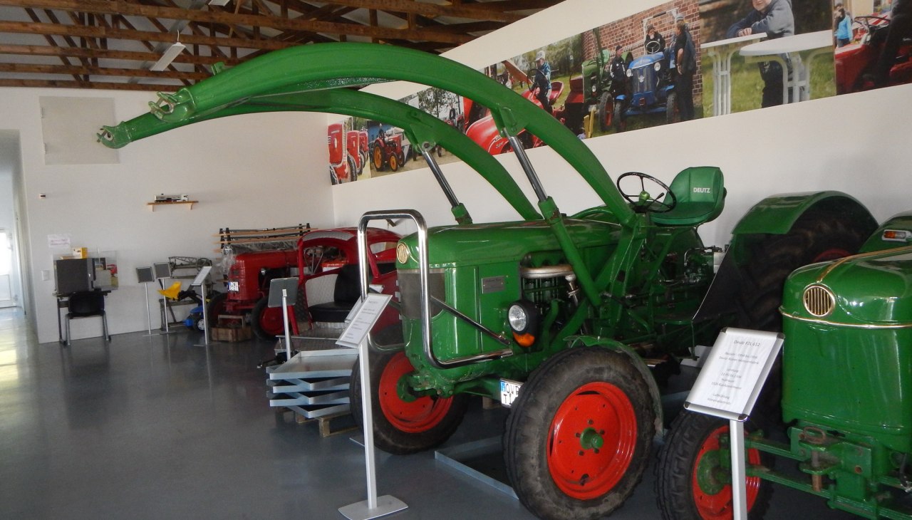 Hall Tractors World Usedom, © Andreas Tietz