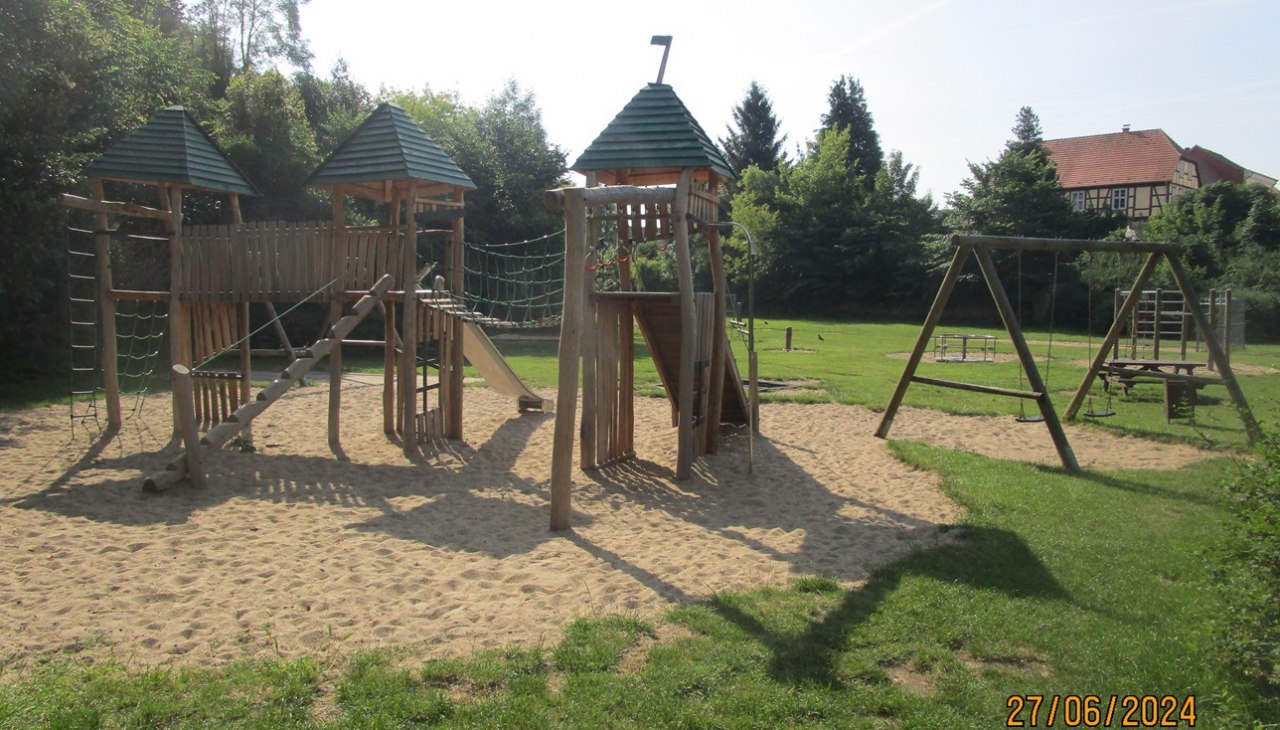 Plac zabaw Burghof, © Jonas Kurverwaltung