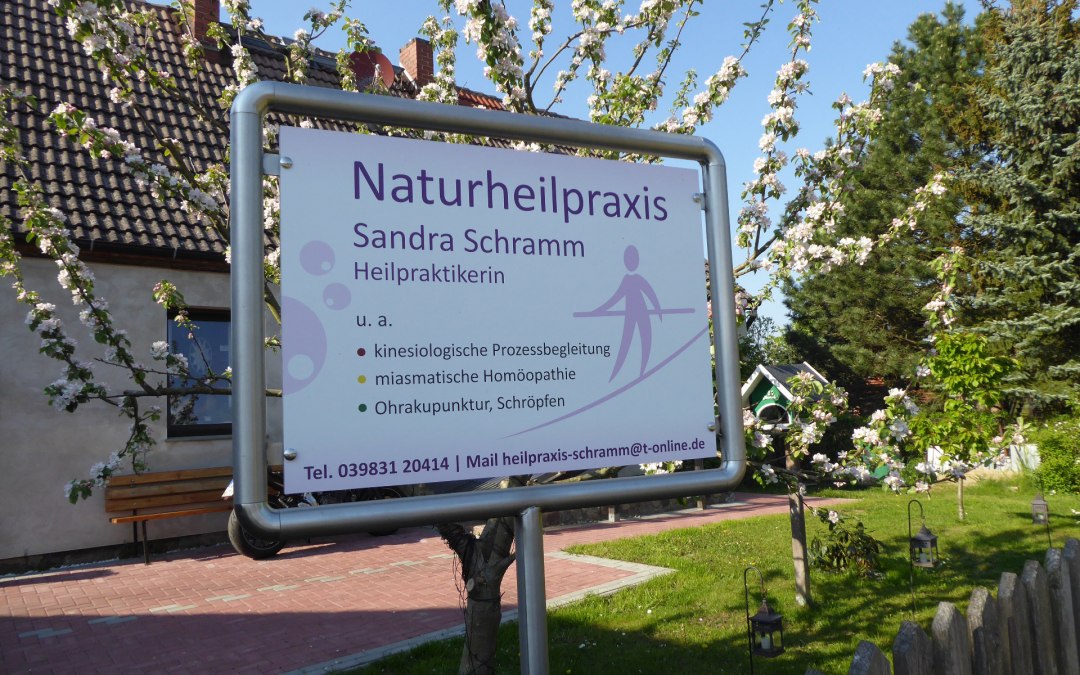 This sign points you to my practice in Carwitz, © S. Schramm