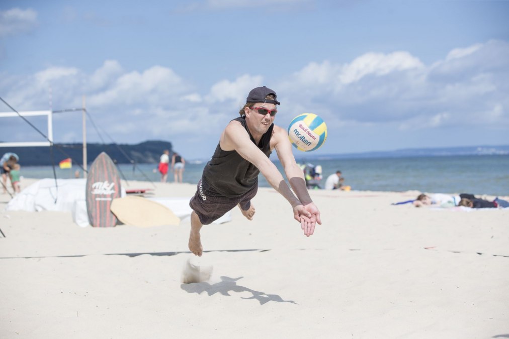 Tiki Beach Volleyball (c) Kurverwaltung Goehren Martin Stoever _07-2016_62P0287, &copy; Tiki Beach