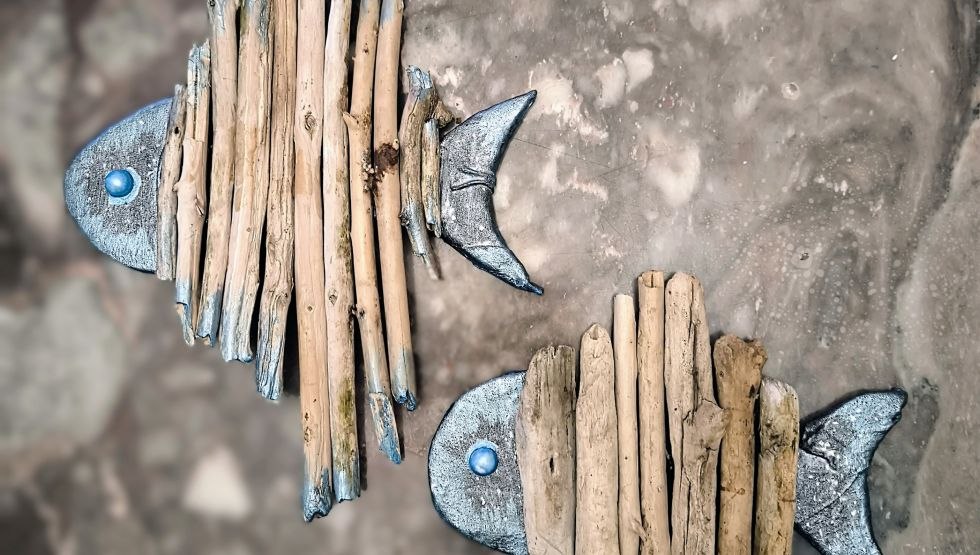 Materiaalmix van Powertex en drijfhout, &copy; K. Zemke