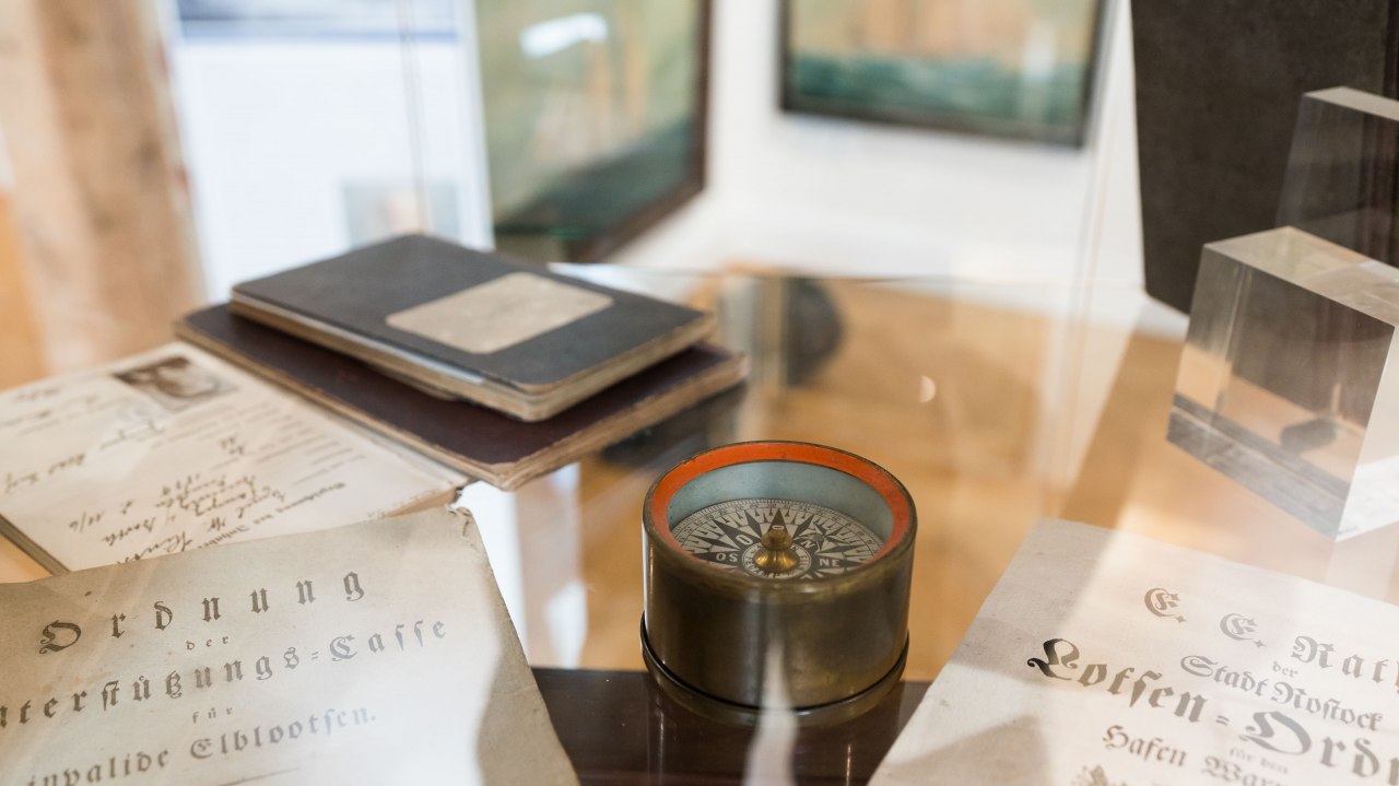 &copy; Moritz Kertzscher