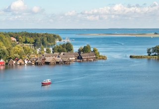Blick auf die M&uuml;ritz vom Kirchturm in R&ouml;bel/M&uuml;ritz // &copy; Christin Dr&uuml;hl