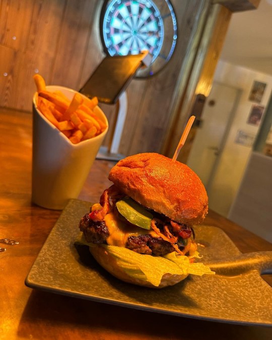 Paps&Son2, © Pops&Son Facebook Paps&Son2, © Pops&Son Facebook