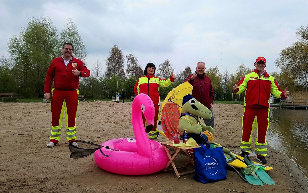 Badmeesters in het NaturBad, © Jana Koch
