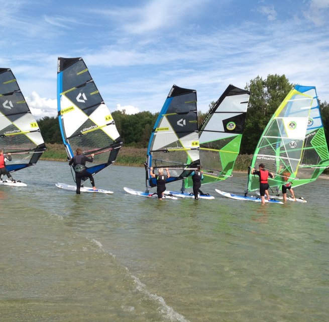Windsurfing course including equipment in the standing area, © Katamaran- und Surfmühle
