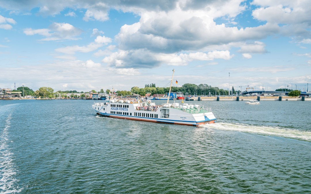The "MS" Vineta from the fleet of Adler ships sails through the port of Swinoujscie, © Mirko Boy
