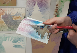 Designing Cards with Recycled Materials // © Müritzeum Designing Cards with Recycled Materials // © Müritzeum