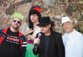 &copy; Showband Sowieso