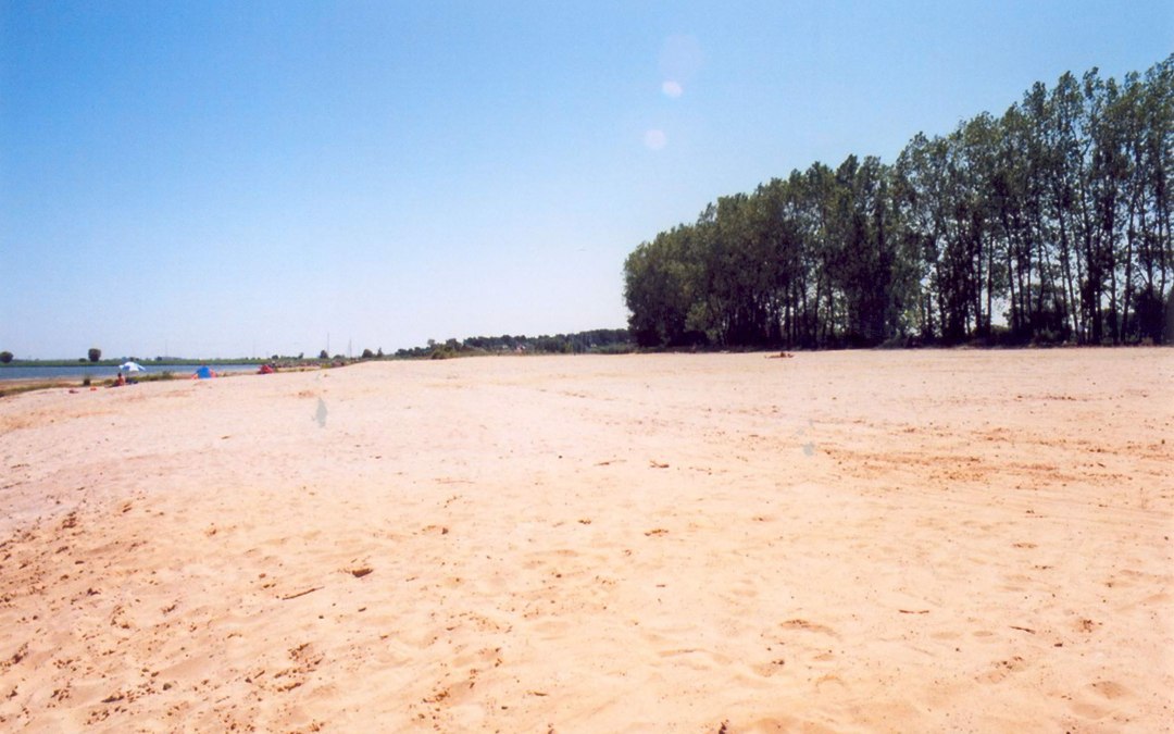 Right next to the fishing port of Freest is the beach on the Peenestrom with a view of the Island of Usedom, © Tourismusverband Vorpommern e. V.
