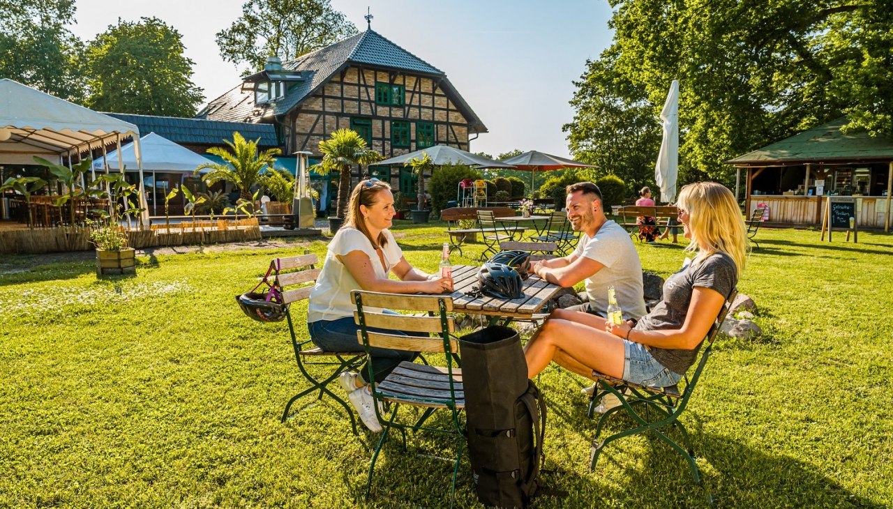 Kolacja w tradycyjnej gospodzie Schnatermann, © TMV/Tiemann Kolacja w tradycyjnej gospodzie Schnatermann, © TMV/Tiemann